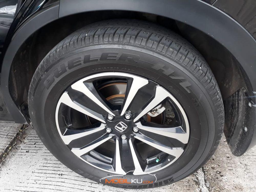 Mobil Honda CR-V 2019