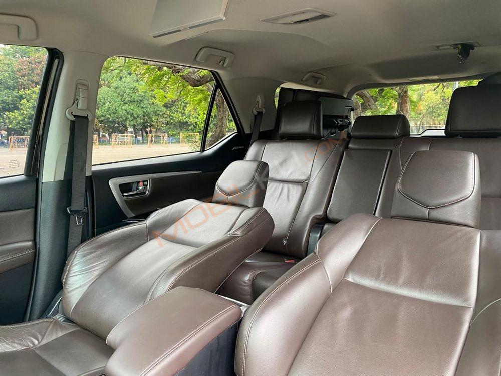 Mobil Toyota Fortuner 2016