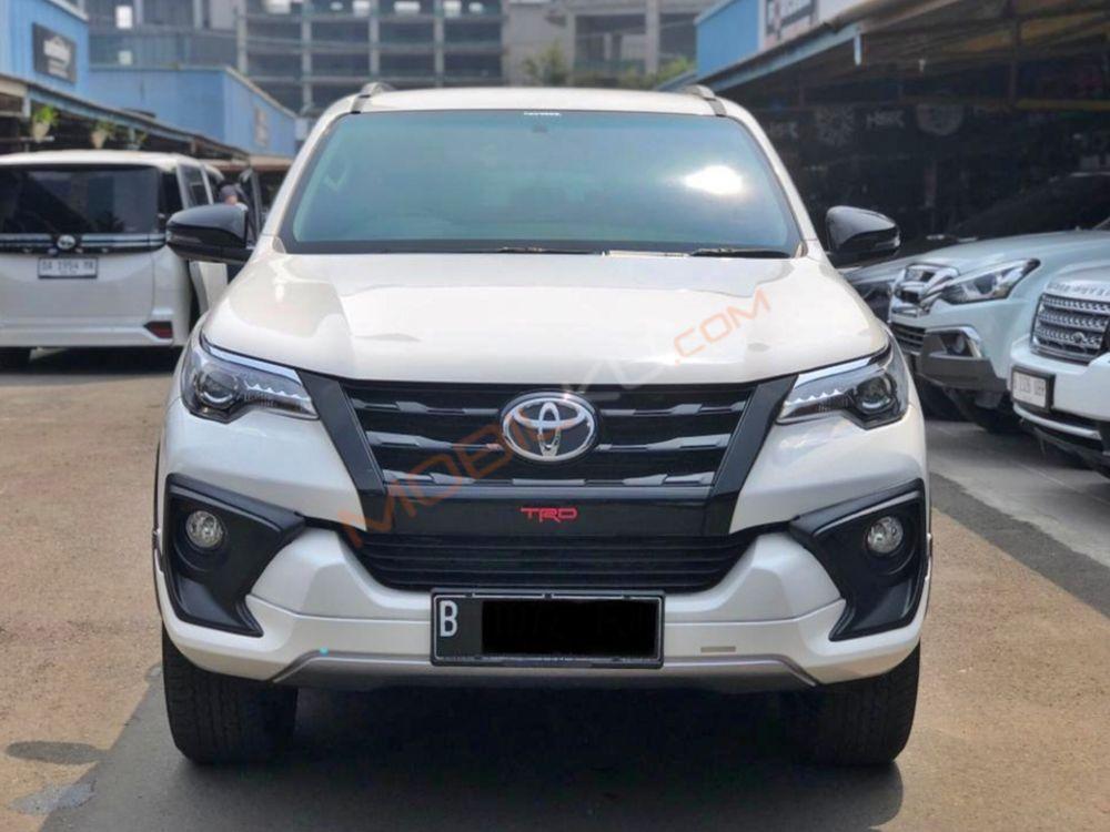 Mobil Toyota Fortuner 2019