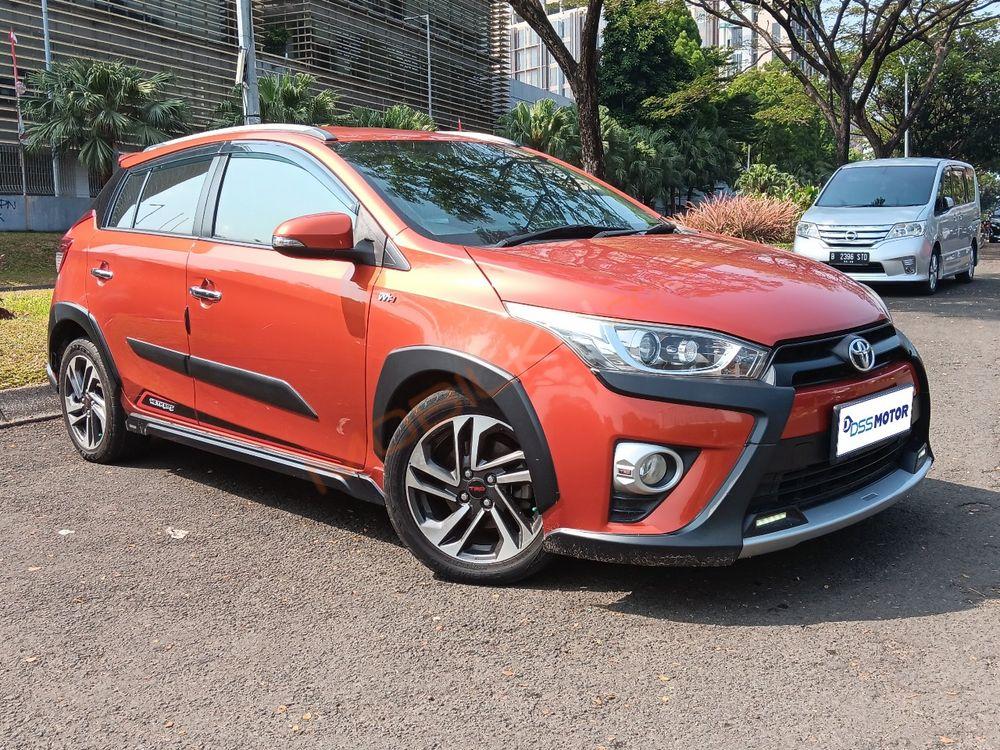 Mobil Toyota Yaris 2017