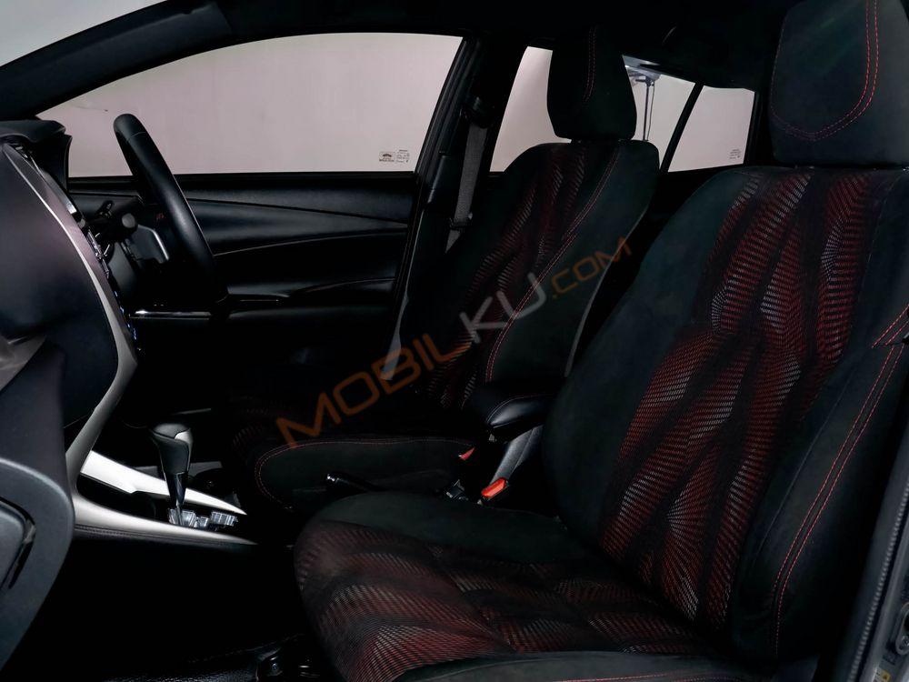 Mobil Toyota Yaris 2019