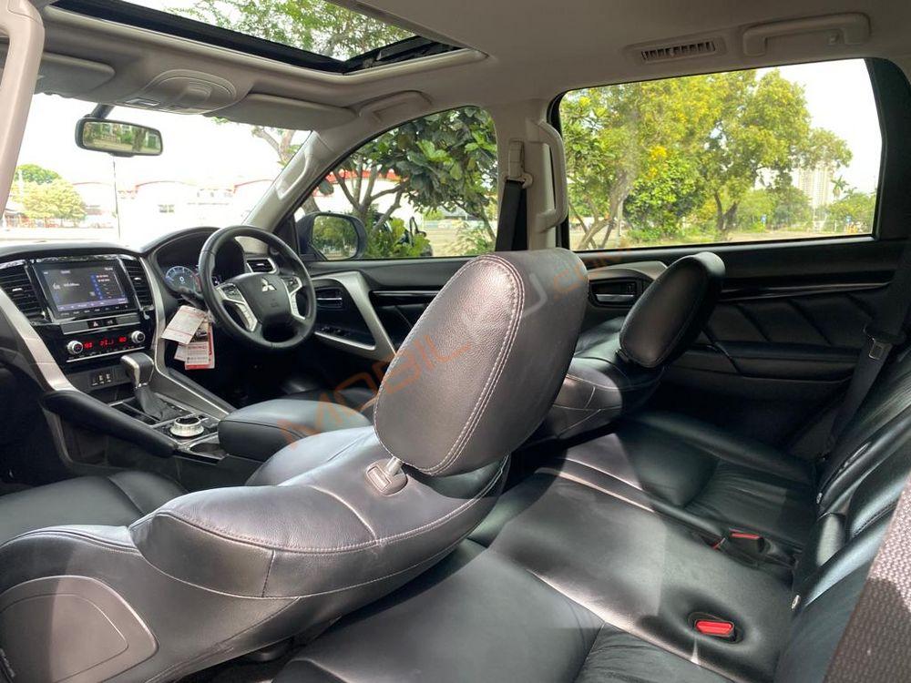 Mobil Mitsubishi Pajero Sport 2021