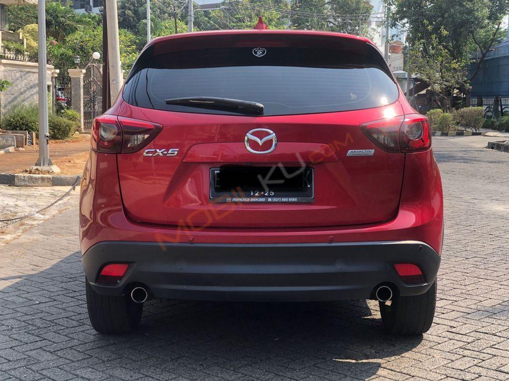 Mobil Mazda CX-5 2015