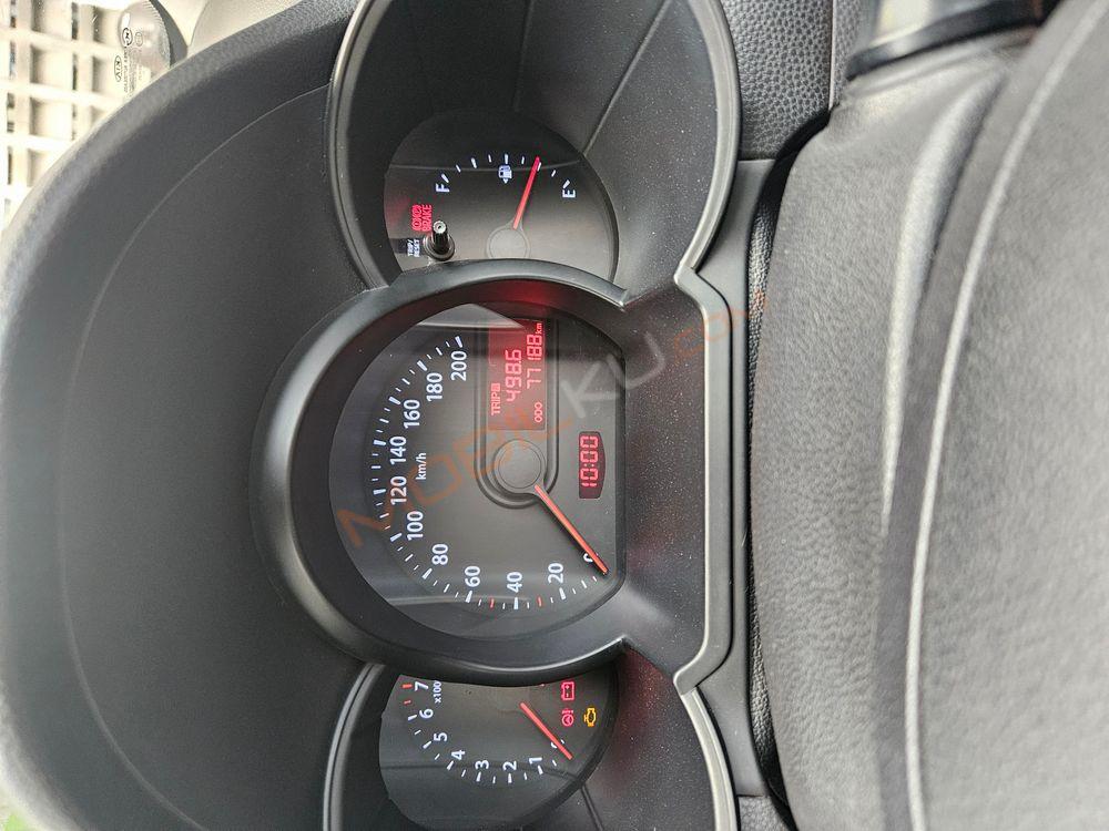 Mobil Kia Picanto 2011