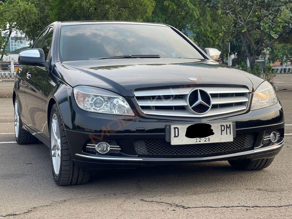 Mobil Mercedes-Benz C-Class 2008