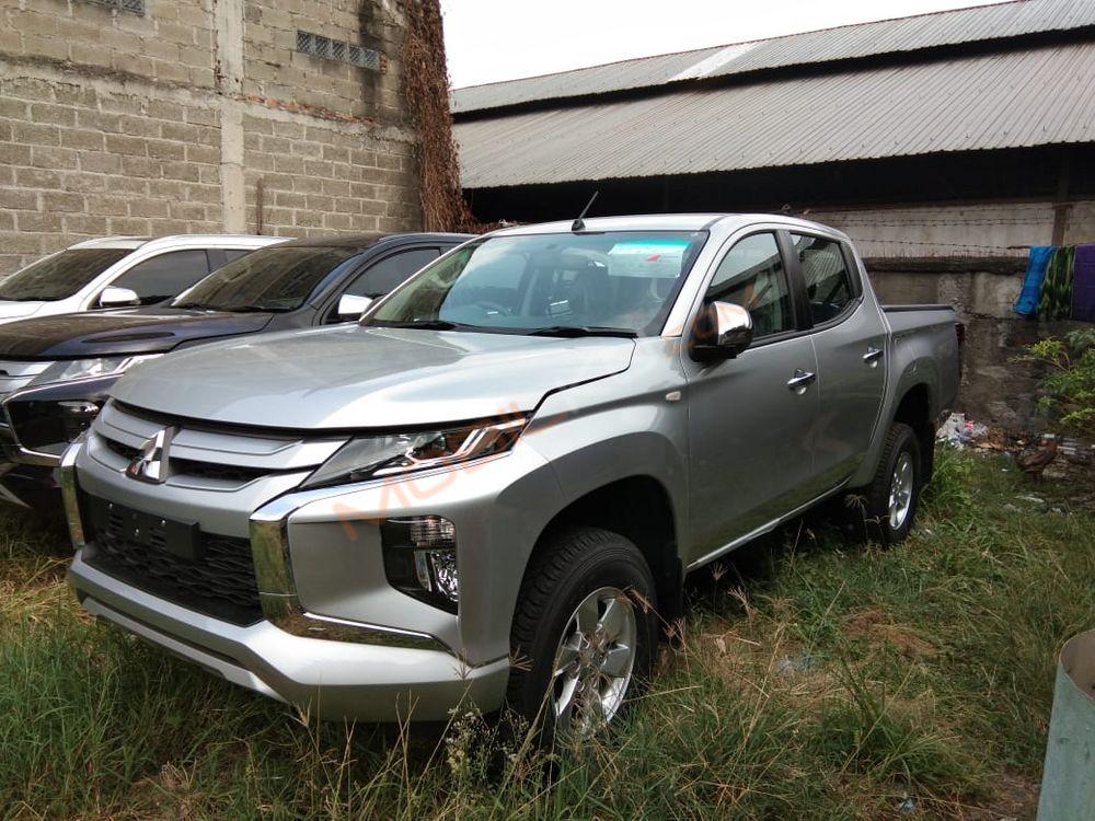 Mobil undefined undefined undefined