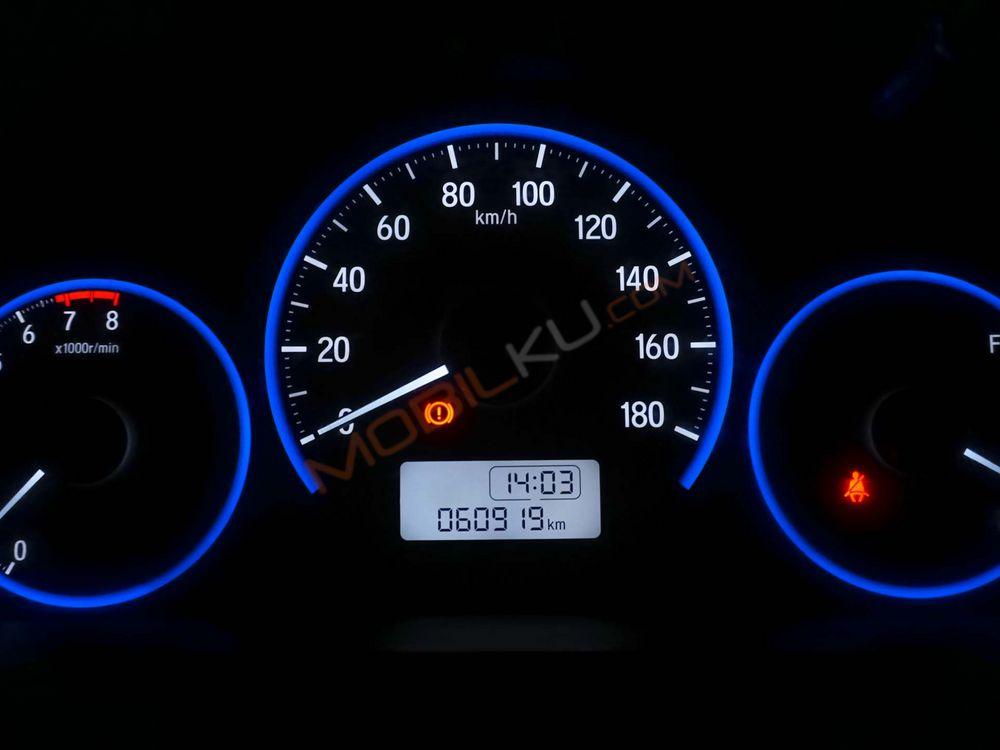 Mobil Honda Mobilio 2016