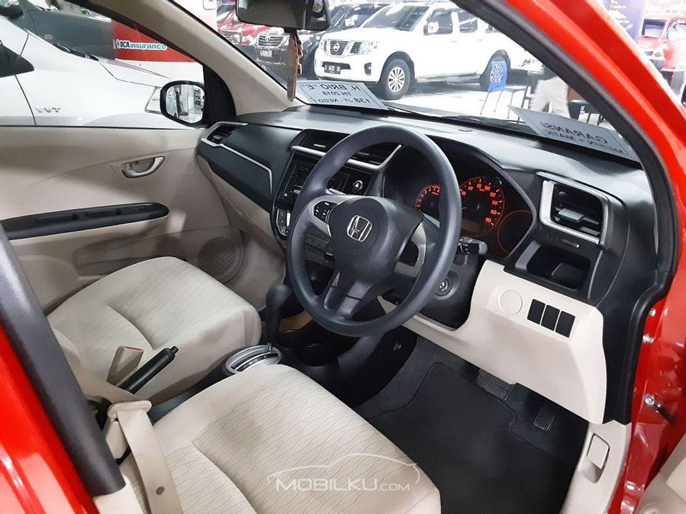 Mobil Honda Brio 2018