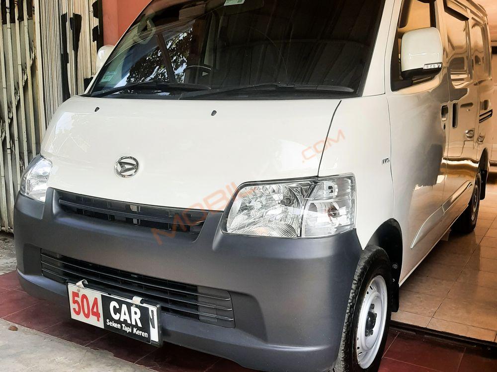 Mobil Daihatsu Gran Max 2017