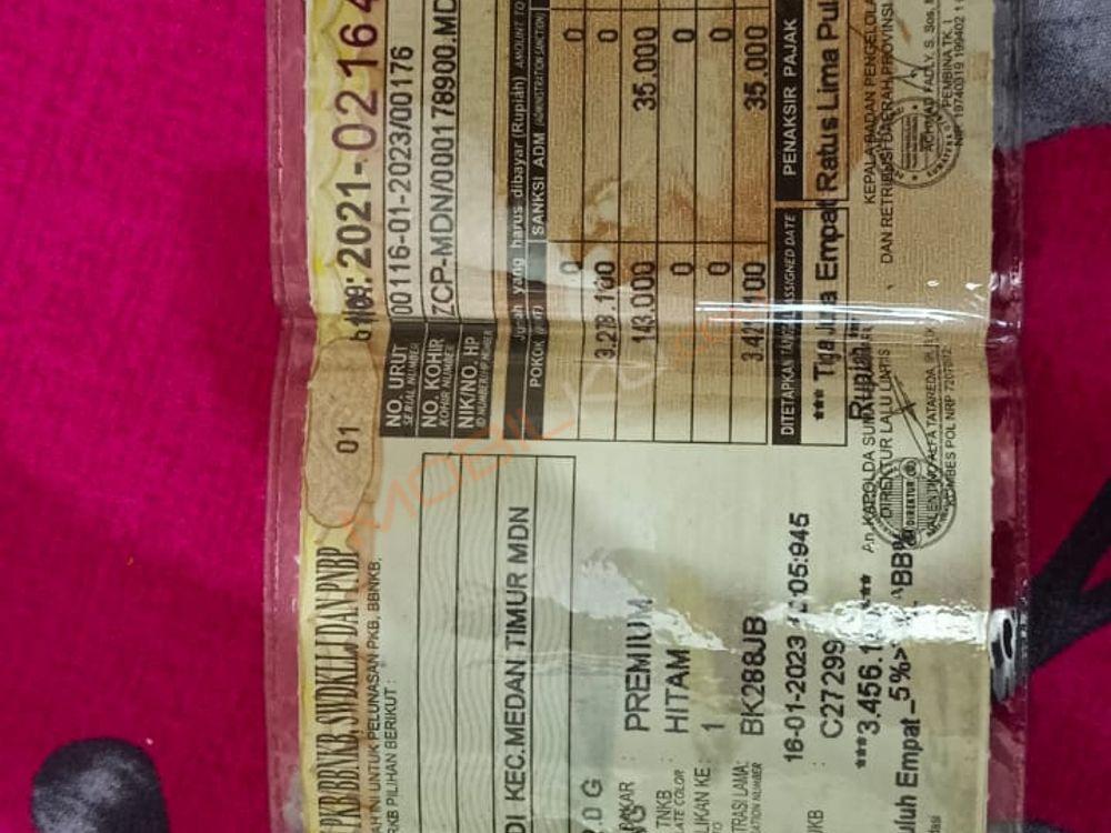 Mobil Toyota Kijang Innova 2016