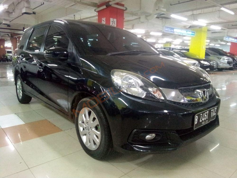 Mobil Honda Mobilio 2016