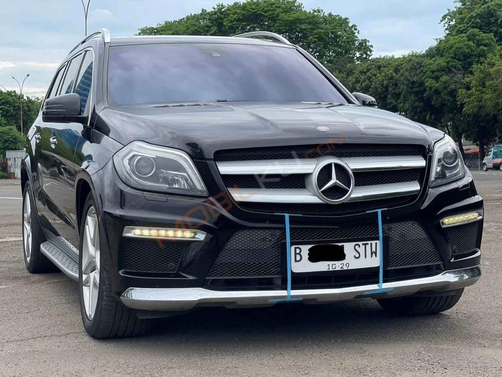 Mobil Mercedes-Benz GL 2013