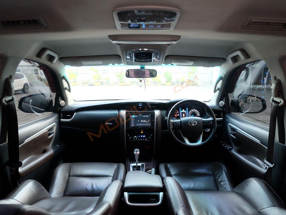 Mobil Toyota Fortuner 2016