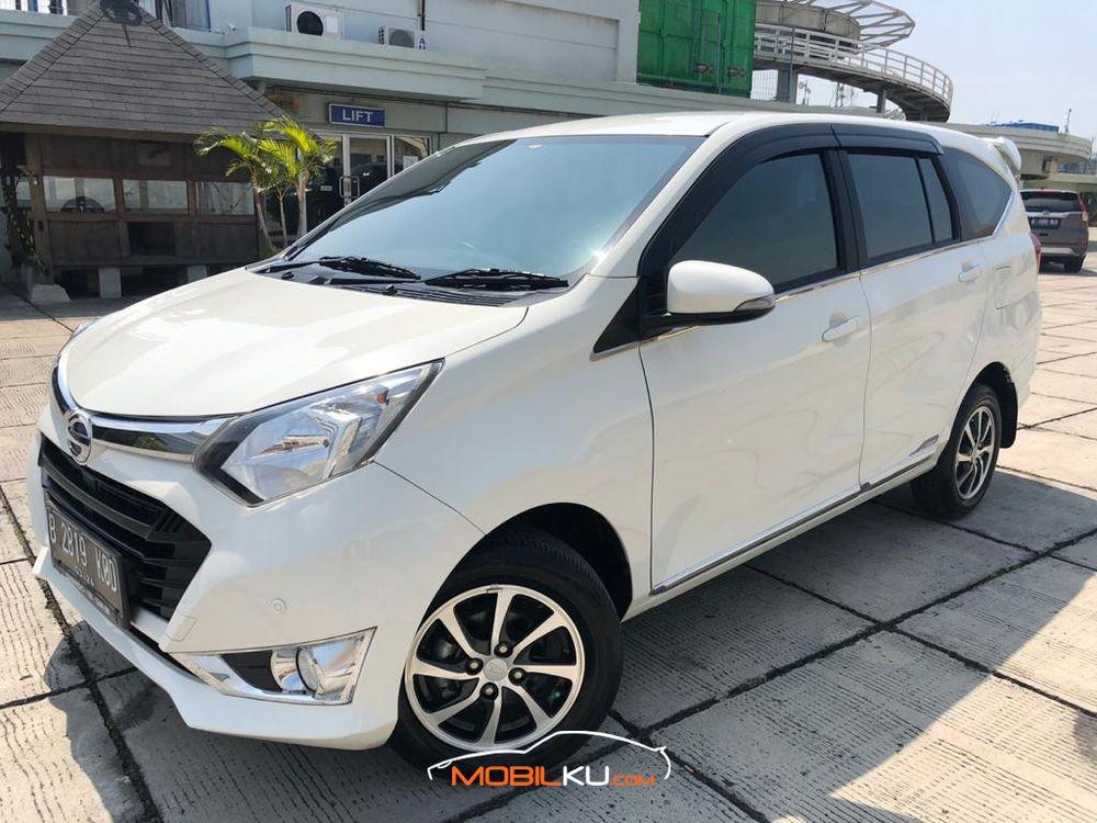 Mobil Daihatsu Sigra 2019