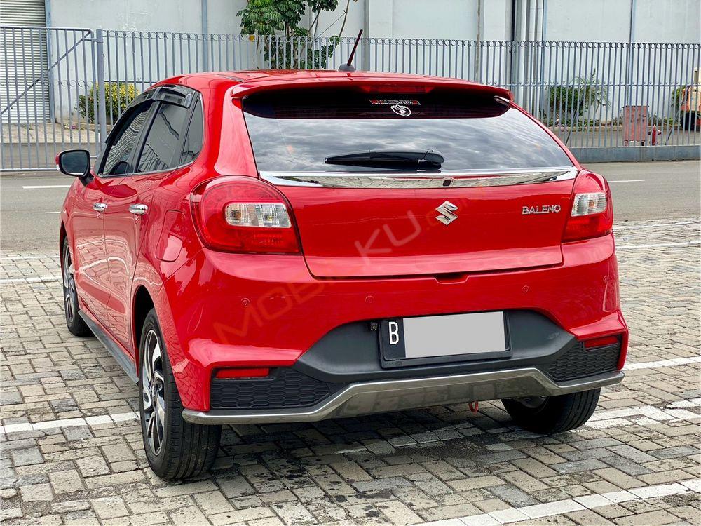 Mobil Suzuki Baleno 2019