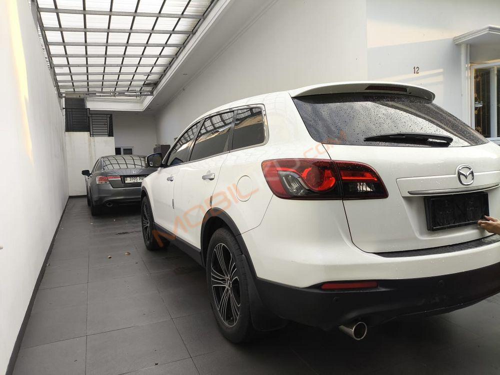 Mobil Mazda CX-9 2013