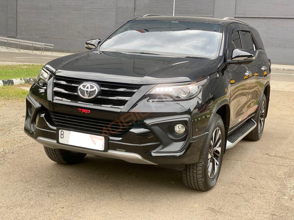 Mobil Toyota Fortuner 2017