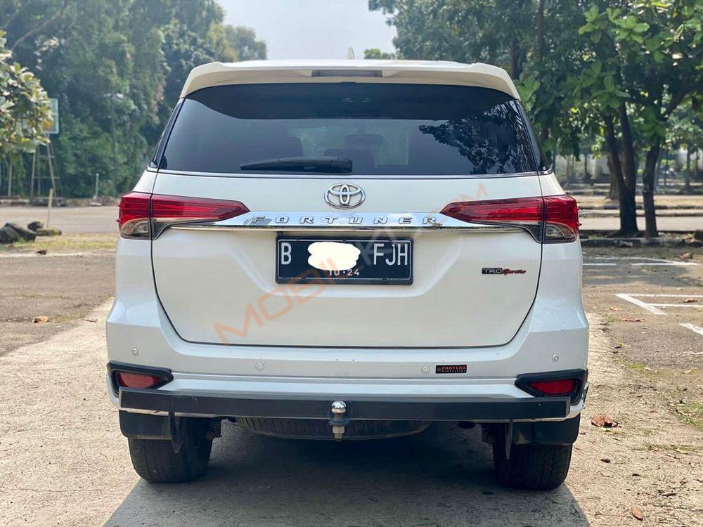 Mobil Toyota Fortuner 2019