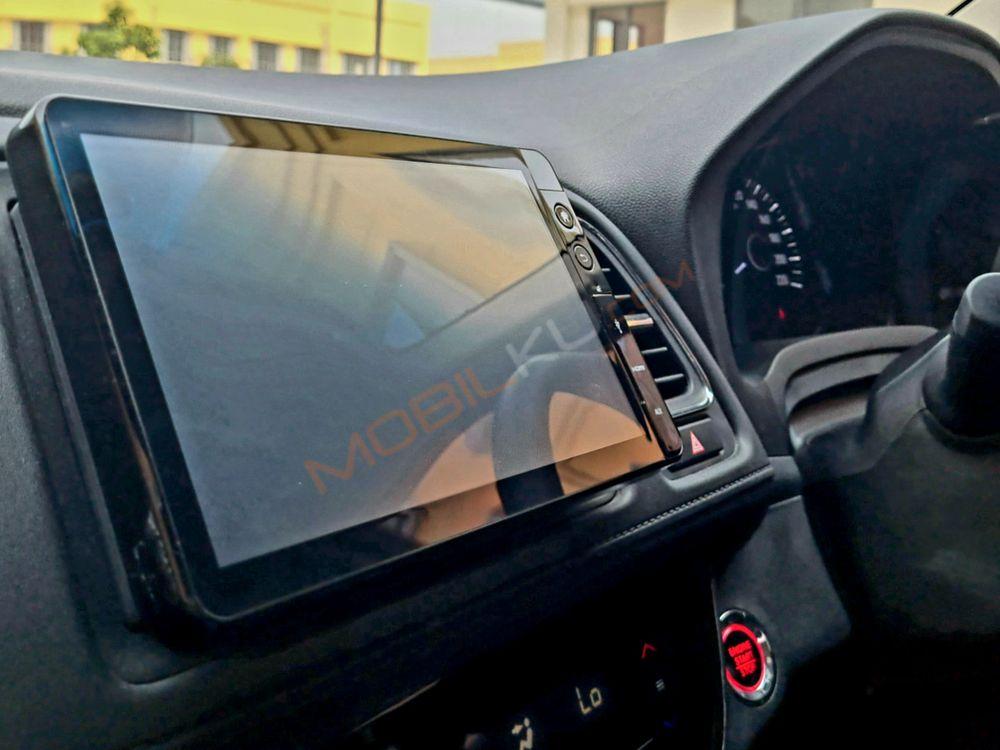 Mobil Honda HR-V 2018