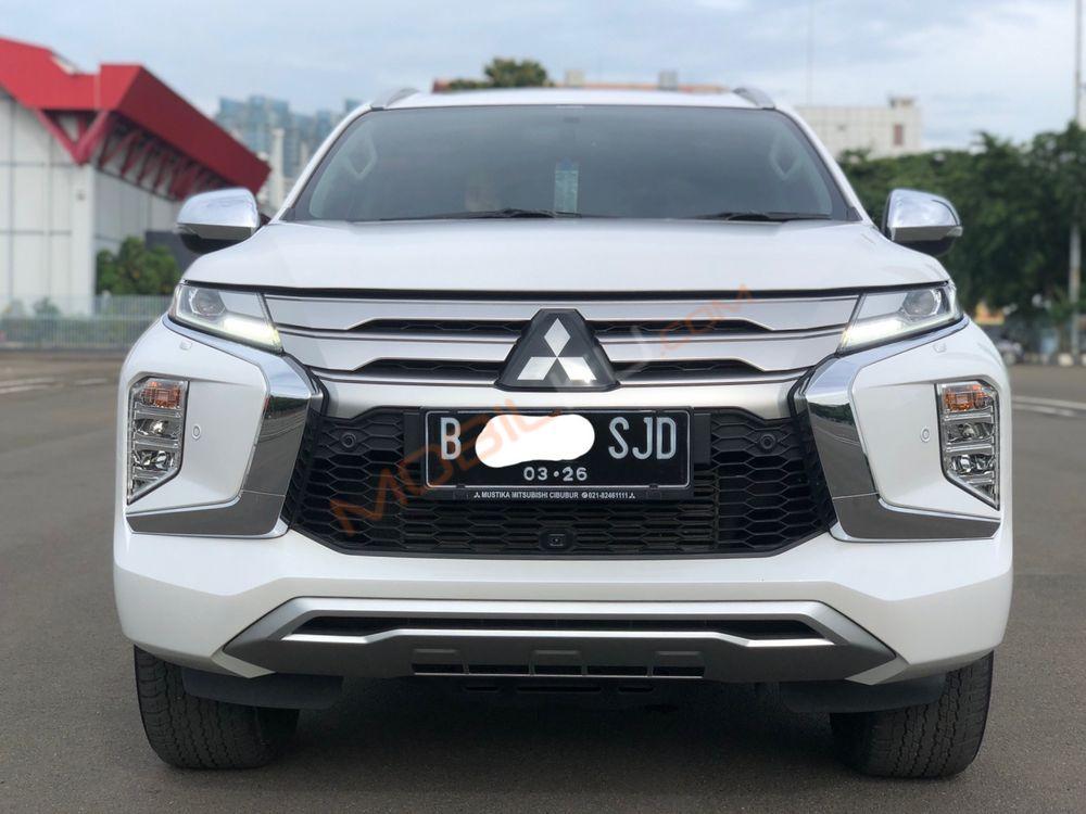 Mobil Mitsubishi Pajero Sport 2021
