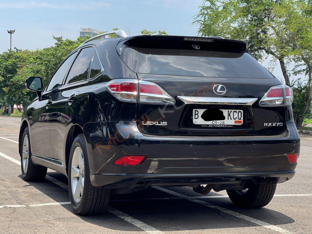 Mobil Lexus RX 2013