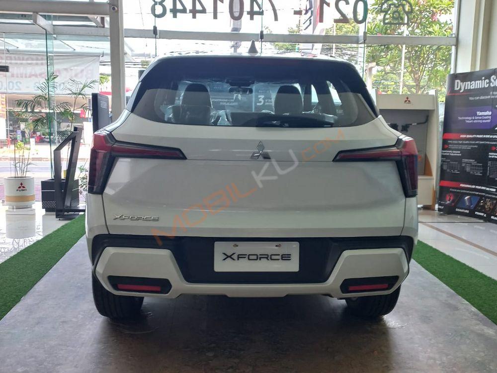 Mobil Mitsubishi Xforce 2023