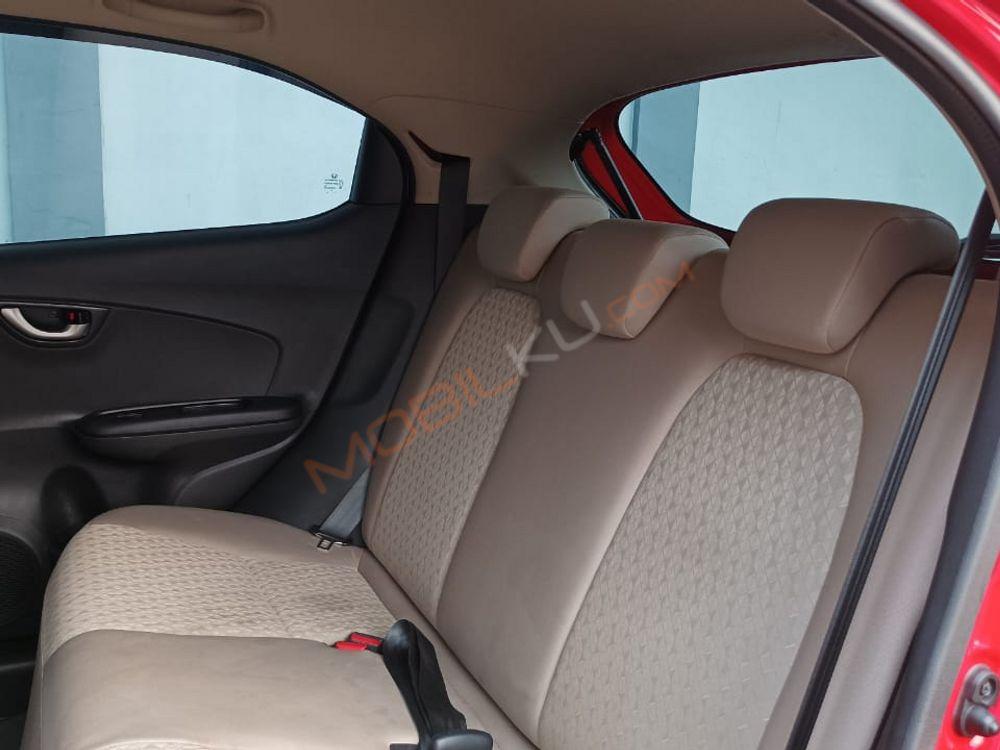 Mobil Honda Brio 2022