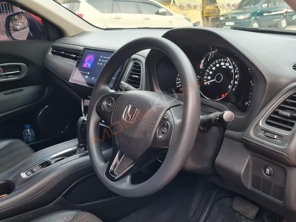 Mobil Honda HR-V 2018