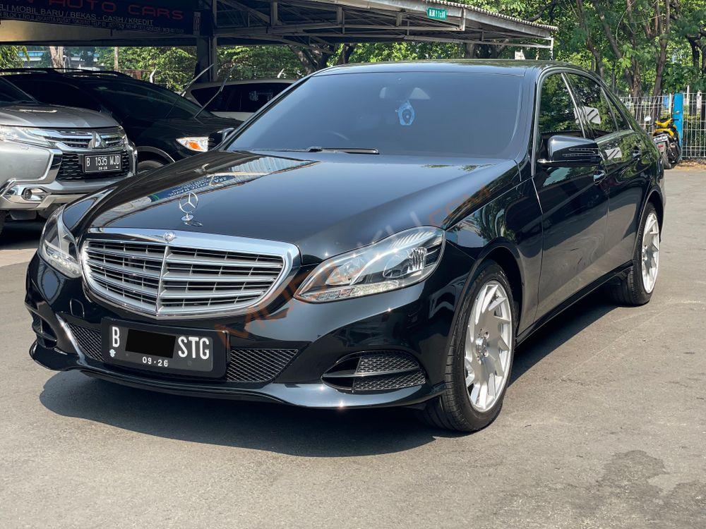 Mobil Mercedes-Benz E-Class 2016