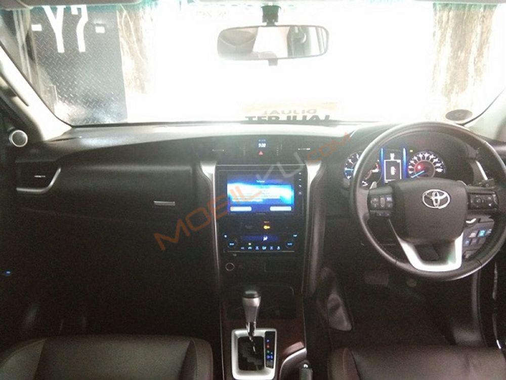 Mobil Toyota Fortuner 2018