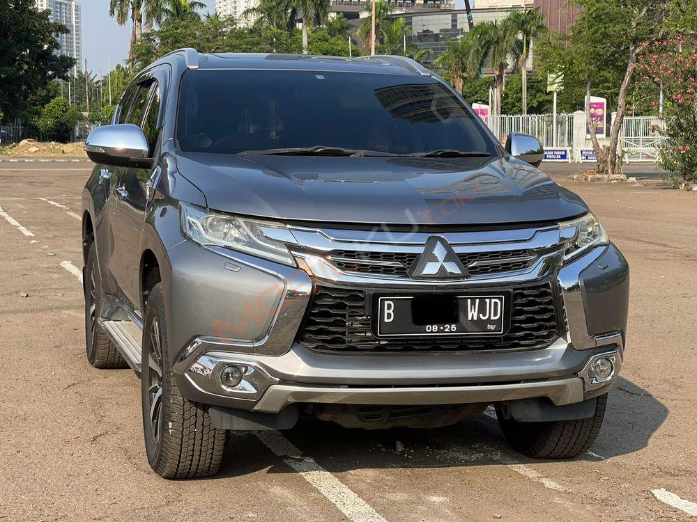 Mobil Mitsubishi Pajero Sport 2016