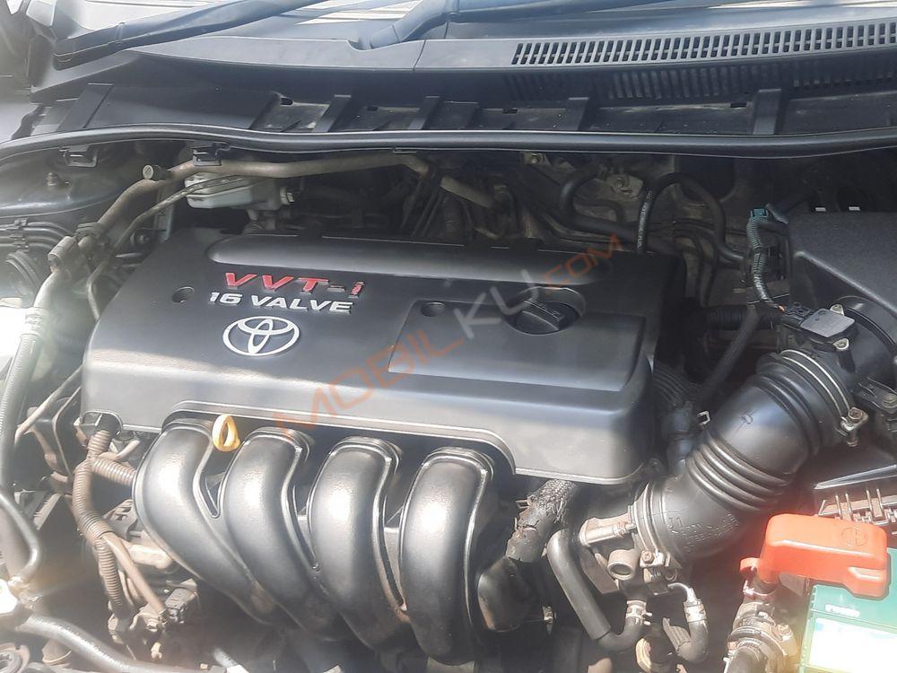 Mobil Toyota Corolla 2008