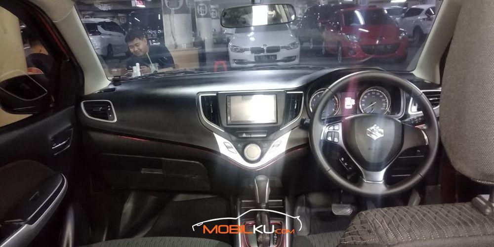 Mobil Suzuki Baleno 2018