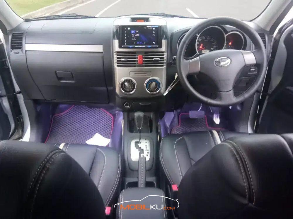 Mobil Daihatsu Terios 2014