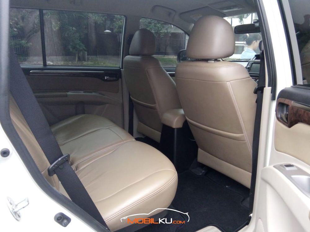 Mobil Mitsubishi Pajero Sport 2014