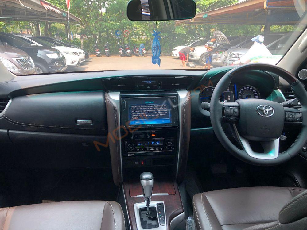 Mobil Toyota Fortuner 2019