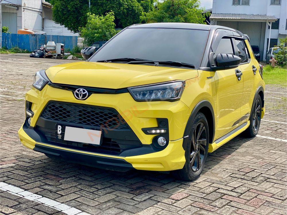 Mobil Toyota Raize 2022