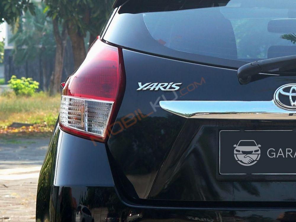 Mobil Toyota Yaris 2015