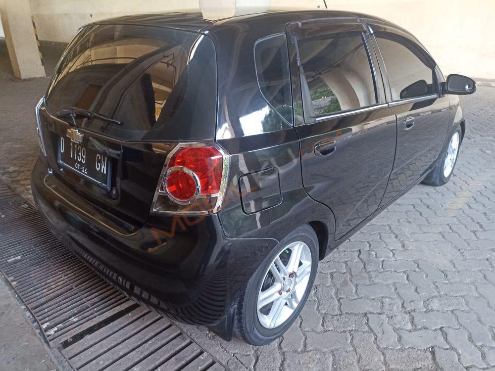 Mobil Chevrolet Aveo 2004