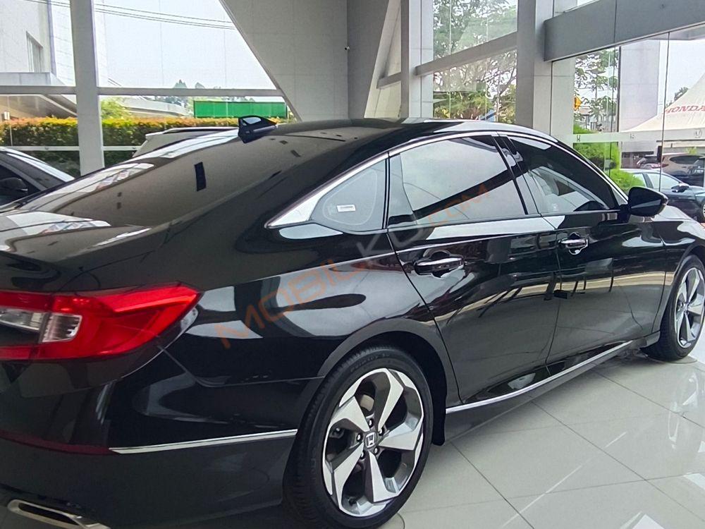 Mobil undefined undefined undefined