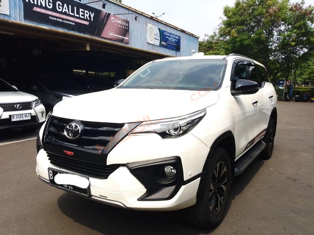 Mobil Toyota Fortuner 2019