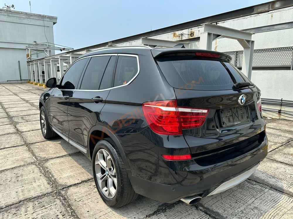 Mobil BMW X3 2016