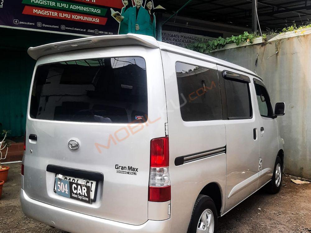 Mobil Daihatsu Gran Max 2018