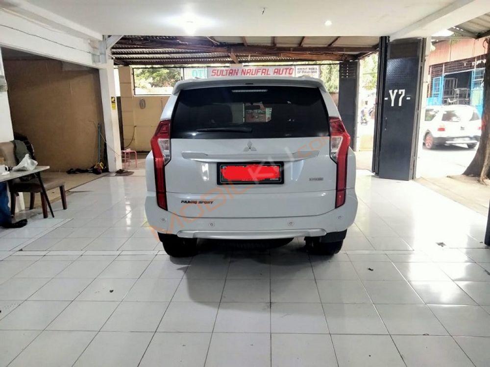 Mobil Mitsubishi Pajero Sport 2018
