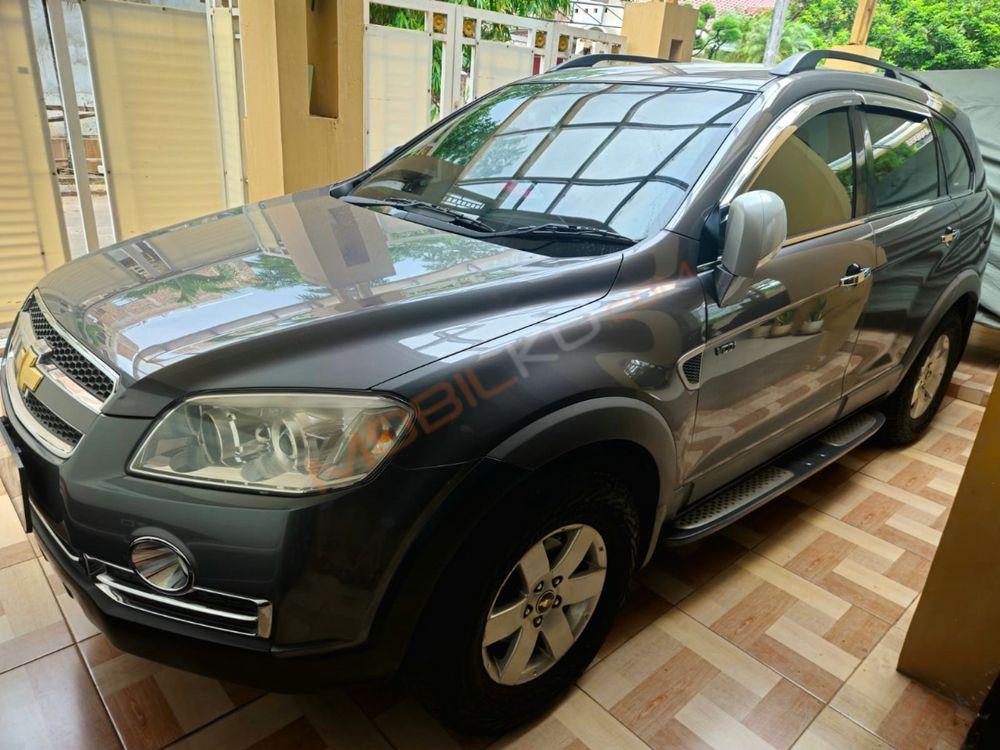 Mobil Chevrolet Captiva 2009
