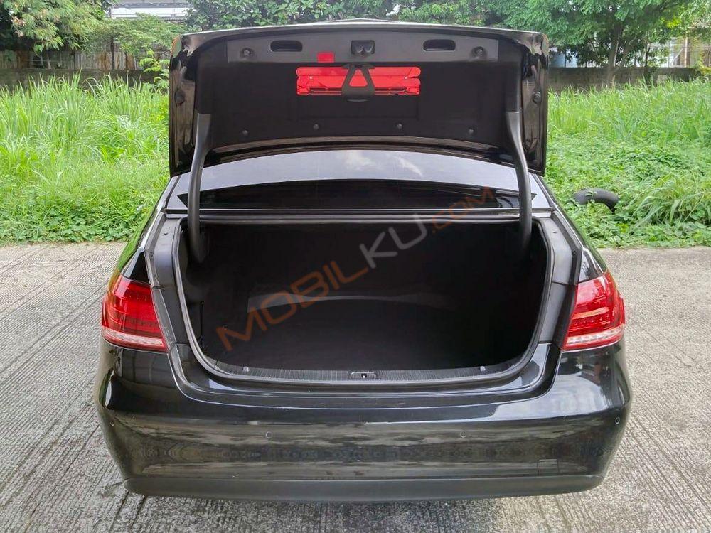 Mobil Mercedes-Benz E-Class 2014