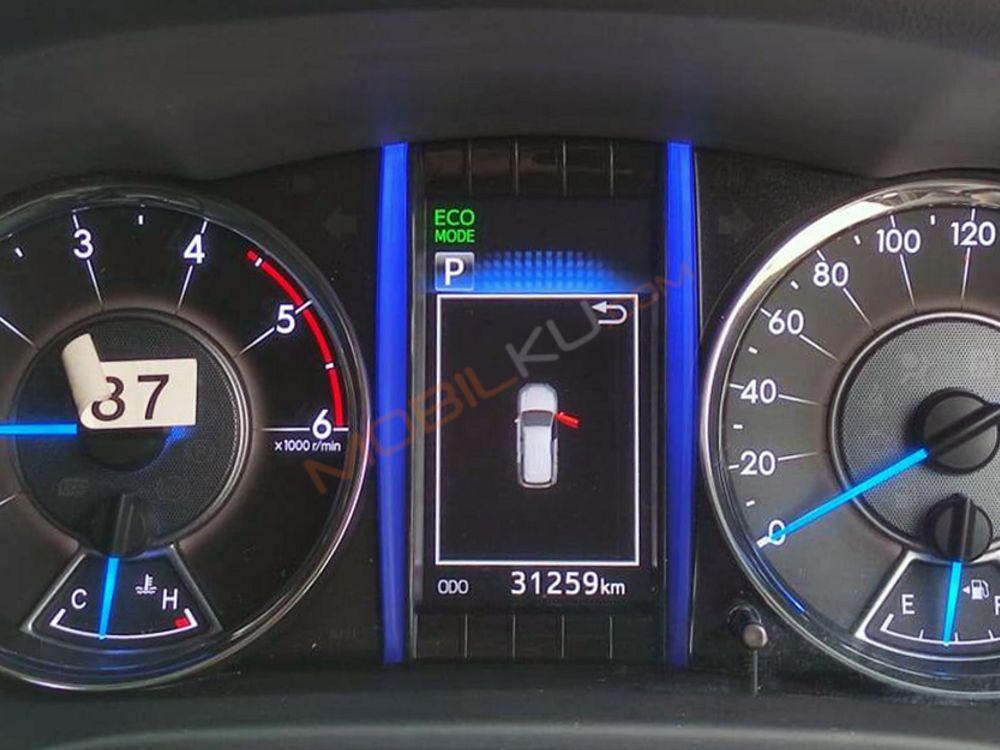 Mobil Toyota Fortuner 2020