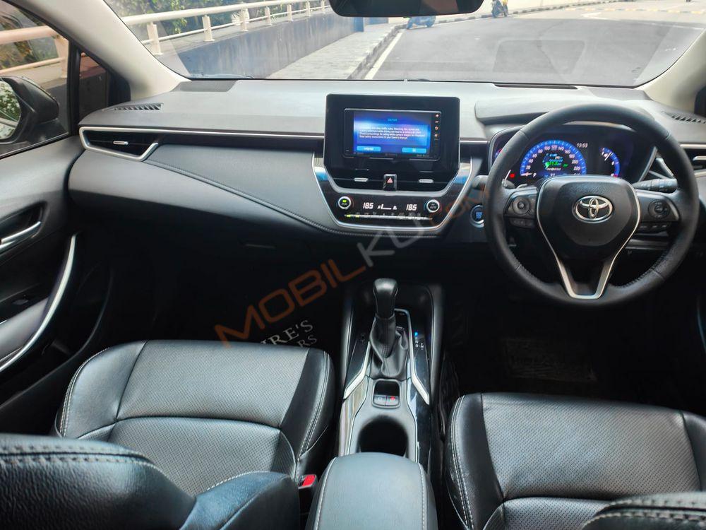 Mobil Toyota Corolla 2021