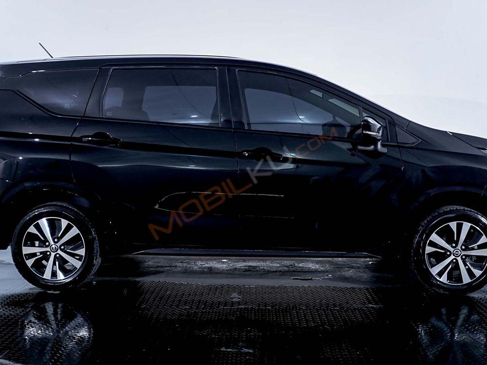 Mobil Nissan Livina 2019