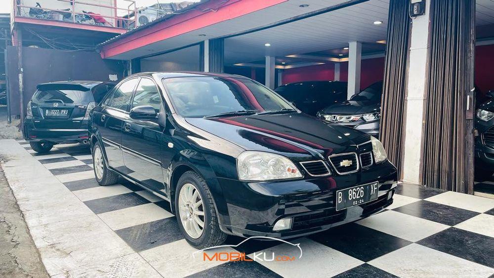 Mobil Chevrolet Optra 2003